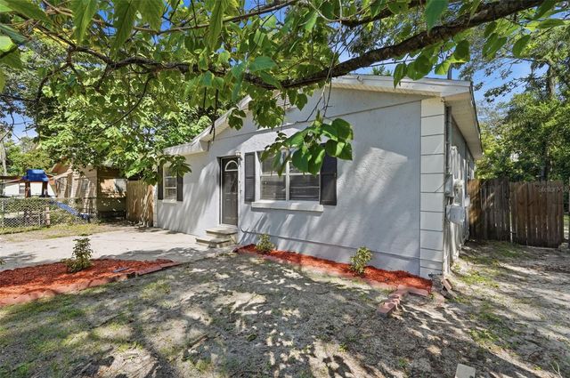 1412 E ANNIE STREET, Tampa, FL 33612