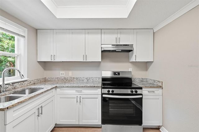 1412 E ANNIE STREET, Tampa, FL 33612