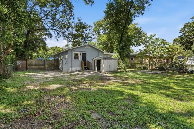 1412 E ANNIE STREET, Tampa, FL 33612