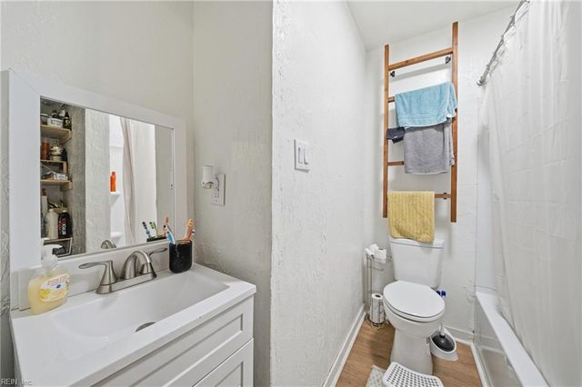 1525 Des Moines AVE, Portsmouth, VA 23704