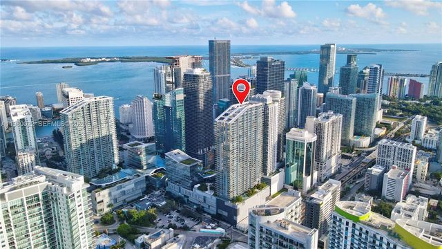 88 SW 7th St 2706, Miami, FL 33130