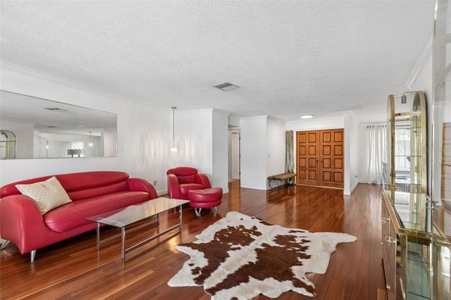 13114 TIFTON DRIVE, Tampa, FL 33618