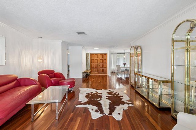 13114 TIFTON DRIVE, Tampa, FL 33618