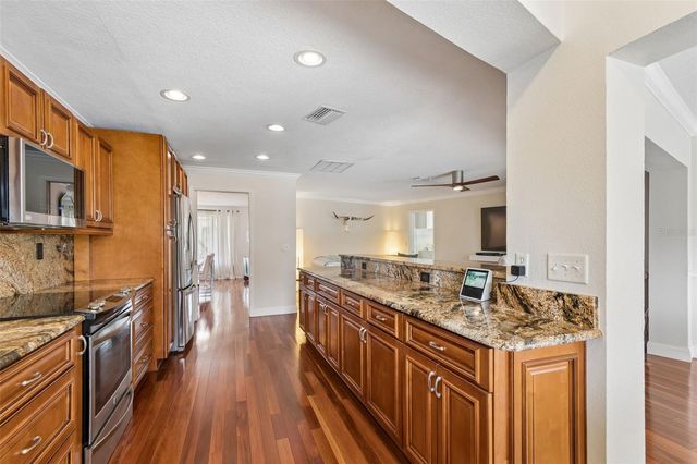 13114 TIFTON DRIVE, Tampa, FL 33618