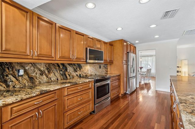 13114 TIFTON DRIVE, Tampa, FL 33618