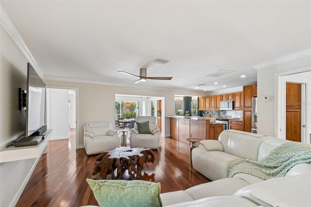 13114 TIFTON DRIVE, Tampa, FL 33618