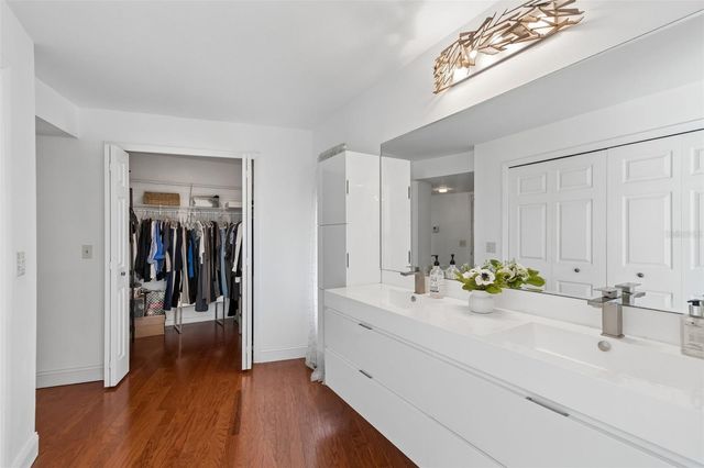 13114 TIFTON DRIVE, Tampa, FL 33618