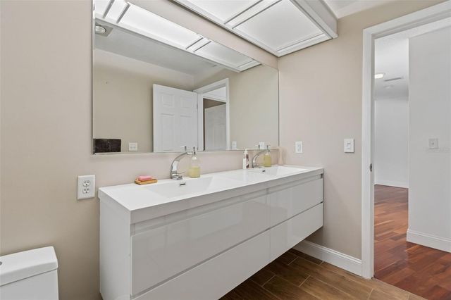 13114 TIFTON DRIVE, Tampa, FL 33618