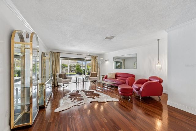 13114 TIFTON DRIVE, Tampa, FL 33618