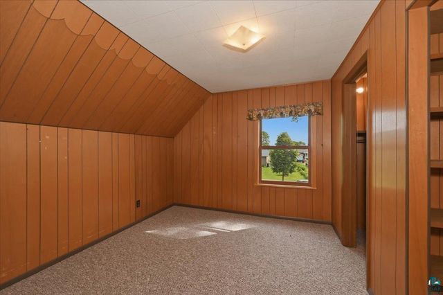 2722 E 4th St, Superior, WI 54880