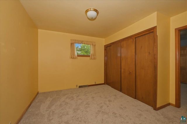 2722 E 4th St, Superior, WI 54880