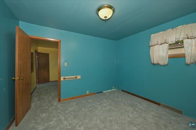 2722 E 4th St, Superior, WI 54880