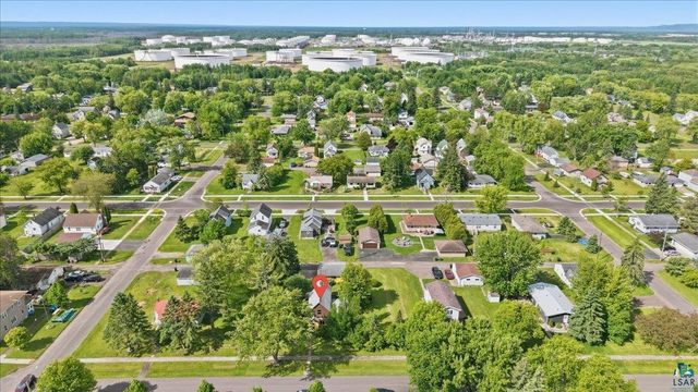 2722 E 4th St, Superior, WI 54880