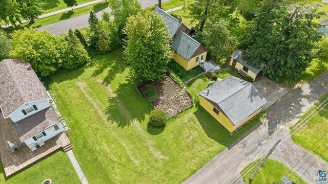 2722 E 4th St, Superior, WI 54880