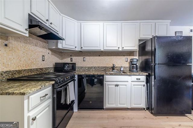 323 8th St NE 9, Atlanta, GA 30309
