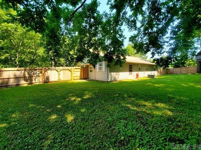 205 Cherry Street, Mena, AR 71953