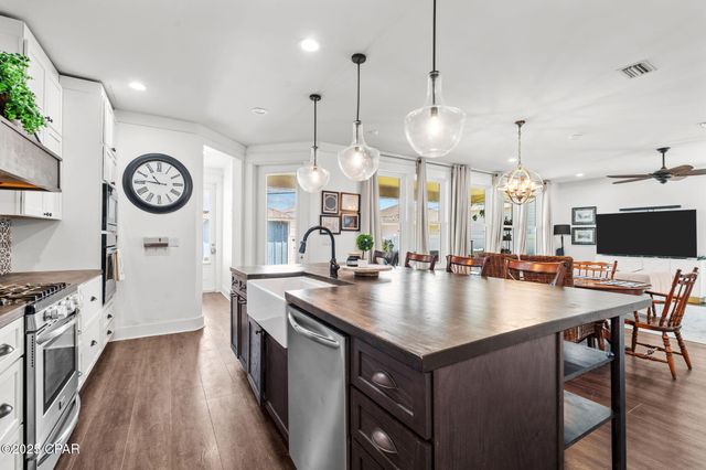 1224 Finch Street, Panama City, FL 32405