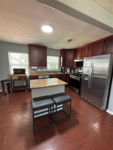 4435 11th Street, Bacliff, TX 77518