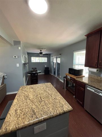 4435 11th Street, Bacliff, TX 77518