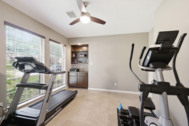 2202 Parkview Lane, Missouri City, TX 77459
