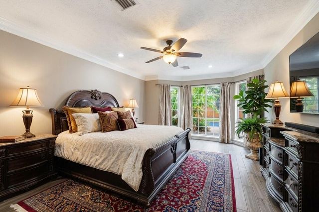 2202 Parkview Lane, Missouri City, TX 77459