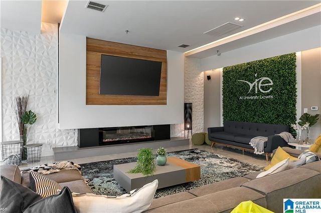 120 15th St E Apt 710, Tuscaloosa, AL 35401