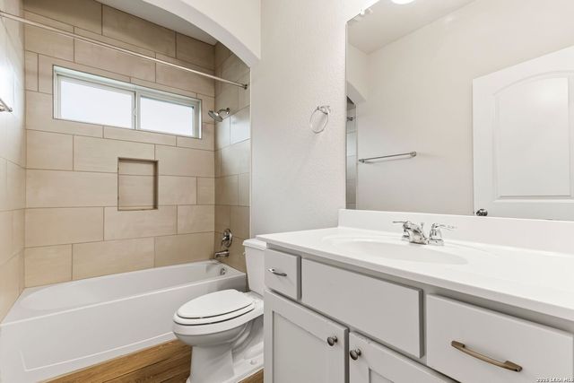 325 Waterford, Cibolo, TX 78108