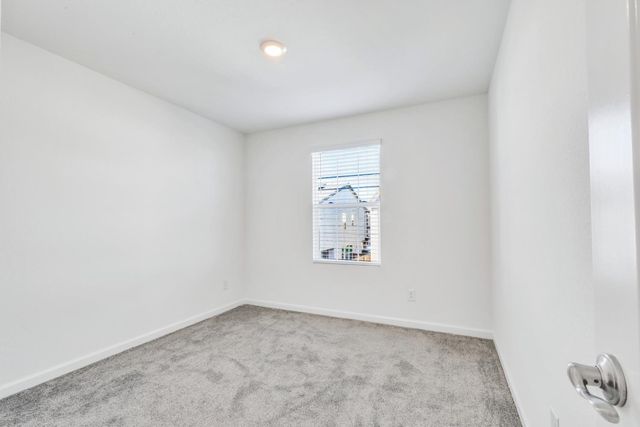 10431 Angsley Dr, Elk Grove, CA 95757