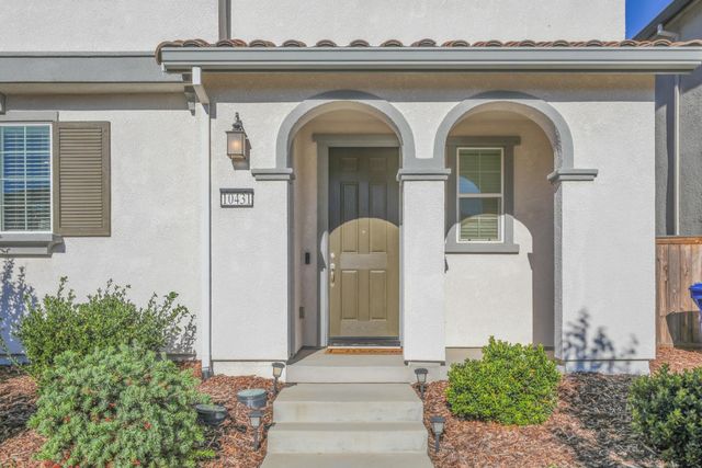 10431 Angsley Dr, Elk Grove, CA 95757