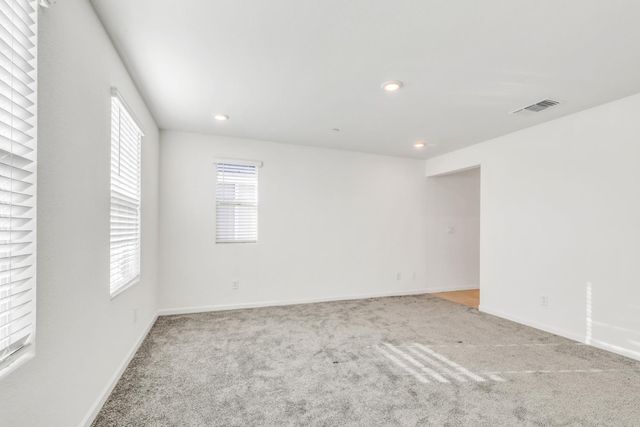 10431 Angsley Dr, Elk Grove, CA 95757