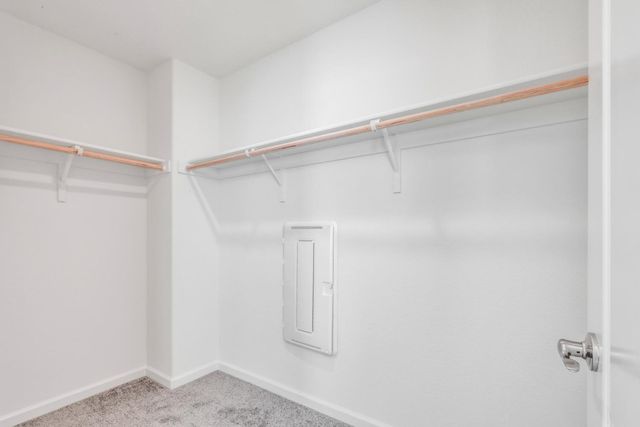 10431 Angsley Dr, Elk Grove, CA 95757