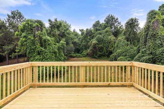 2931 Greenleaf Road, Clover, SC 29710