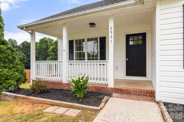 2931 Greenleaf Road, Clover, SC 29710
