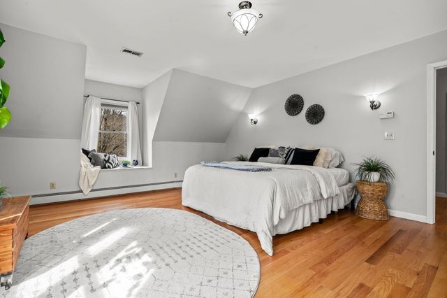 71 Deerwood Hollow, Chester, NH 03036