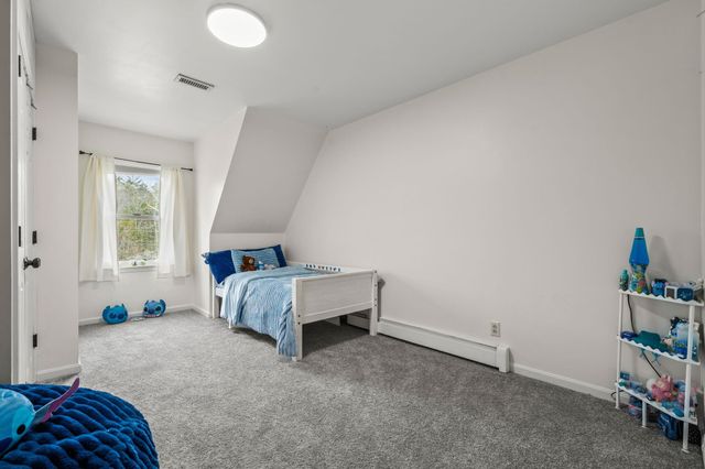 71 Deerwood Hollow, Chester, NH 03036