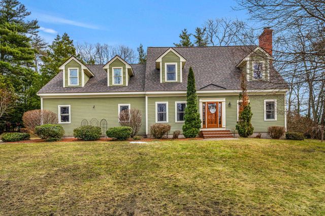 71 Deerwood Hollow, Chester, NH 03036