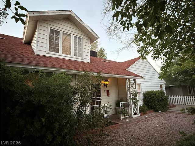 1037 Bracken Avenue, Las Vegas, NV 89104