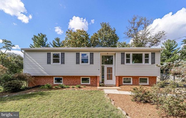 5116 AMPTHILL DR, Alexandria, VA 22312