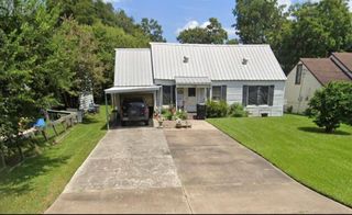 156 Hilldale Drive, Nederland, TX 77627