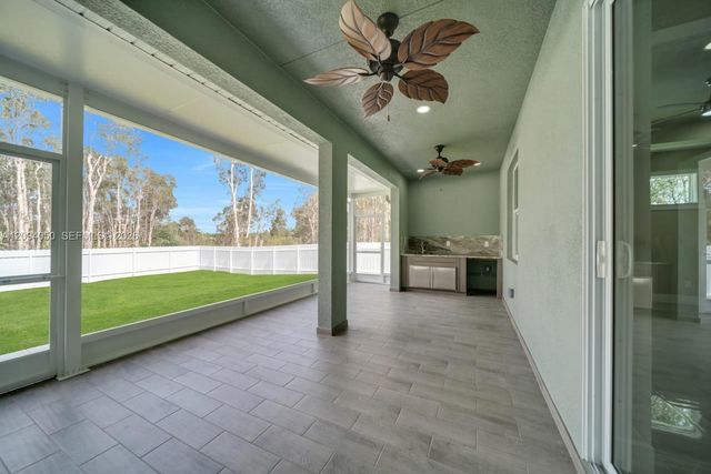 4205 Nora Avenue, Lehigh Acres, FL 33976