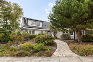 424 6th Avenue, Half Moon Bay, CA 94019