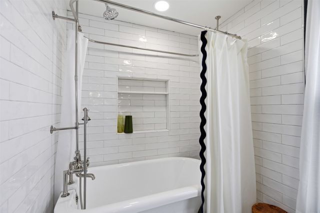 2233 Fairmount Avenue, Fort Worth, TX 76110