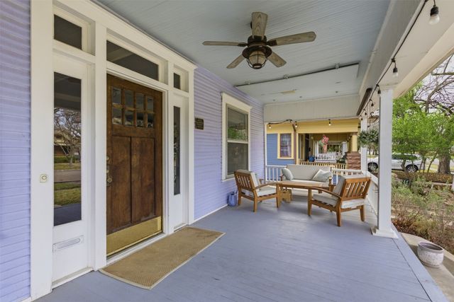 2233 Fairmount Avenue, Fort Worth, TX 76110