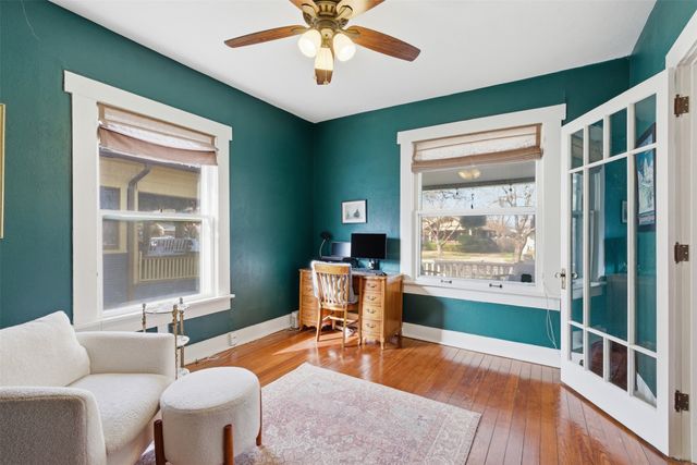 2233 Fairmount Avenue, Fort Worth, TX 76110