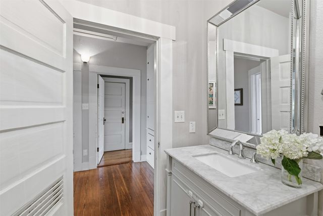 2233 Fairmount Avenue, Fort Worth, TX 76110