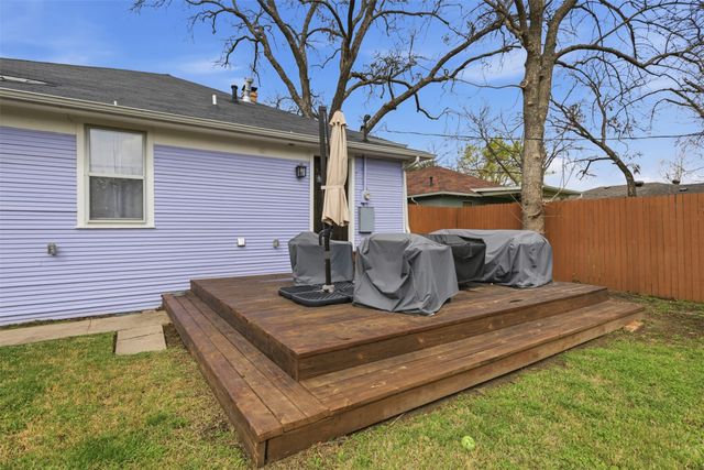 2233 Fairmount Avenue, Fort Worth, TX 76110