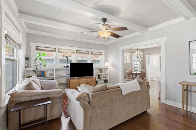 2233 Fairmount Avenue, Fort Worth, TX 76110