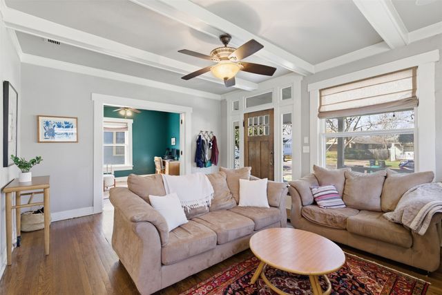 2233 Fairmount Avenue, Fort Worth, TX 76110