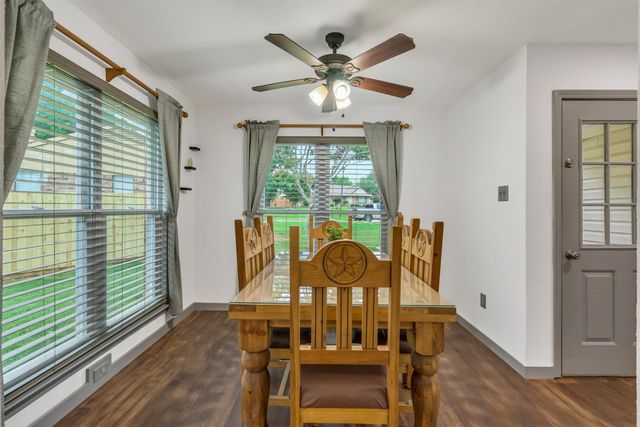 1737 Live Oak Court, Lewisville, TX 75067