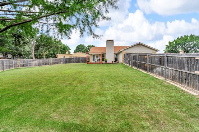 1737 Live Oak Court, Lewisville, TX 75067